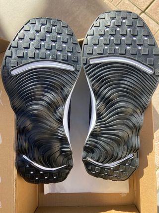 Zapatillas Nike Motiva Negro/Blanco