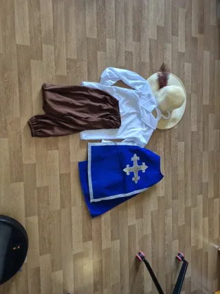 Disfraz Mosquetero 8-9 años