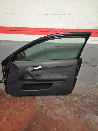 Puerta  Audi A3 8P Completa