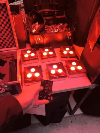 6 Focos Batería Ape Labs + Maleta