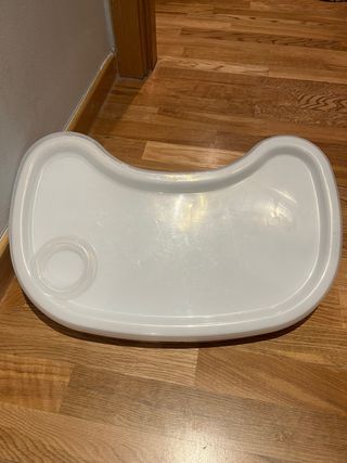 Trona Asalvo bebé, reclinable y con su bandeja