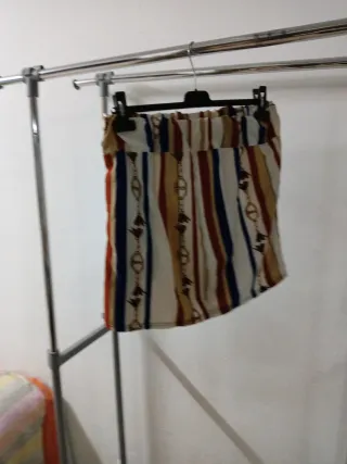 Falda M/38 Estampada Bolsillos