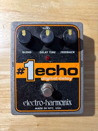 Electro-Harmonix 1 Echo Pedal