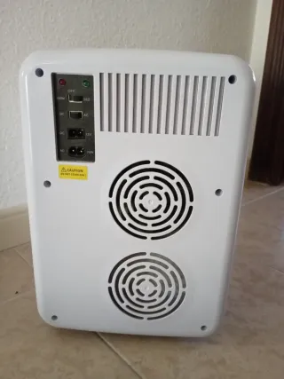 Nevera pequeña Subcold