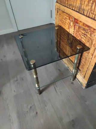 Mesita auxiliar vintage cristal y metal