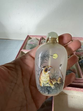 8 Bottiglie Profumo Cinesi Antiche snuff bottle