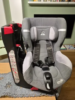 Seggiolino auto Bebè Confort Axiss