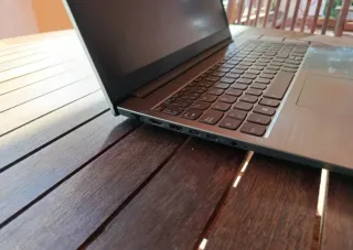 Portátil Lenovo Thinkbook 15-IIL Core i3 Plateado