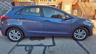 Hyundai i30 1.6 CRDI 110 TECNO SKY 2012