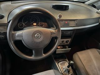 Opel Meriva diesel. 180kms. 2004