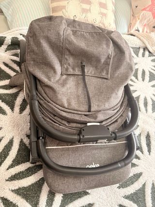 Cochecito de paseo ligero Peke