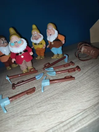 Lote Enanitos Blancanieves con Accesorios