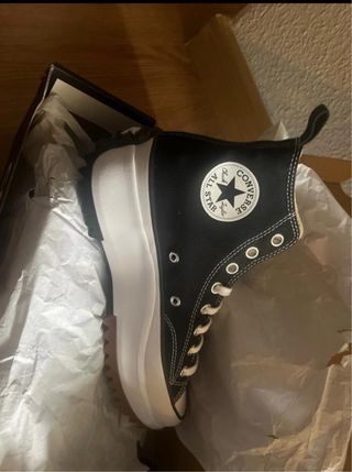 Converse Run Star Hike