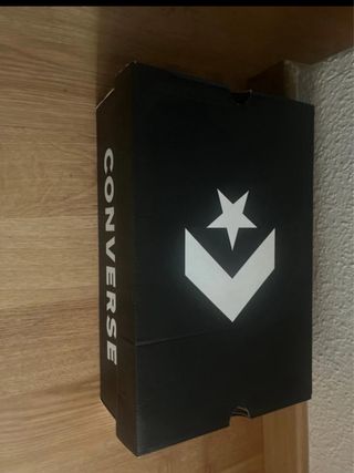 Converse Run Star Hike