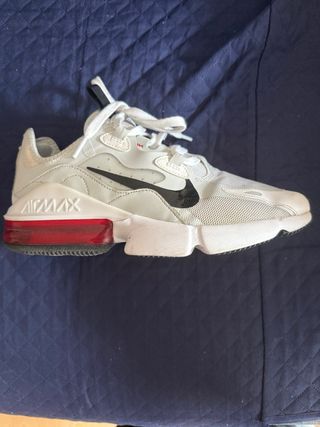 Zapatillas Nike Air Max Blancas y Negras