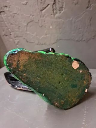 Figura guerrero africano lanza escudo