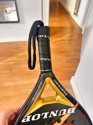 Pala de pádel Dunlop Motion 2.0 – como nueva