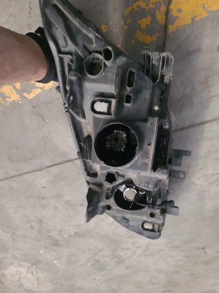 Faros Renault Laguna III (2007)