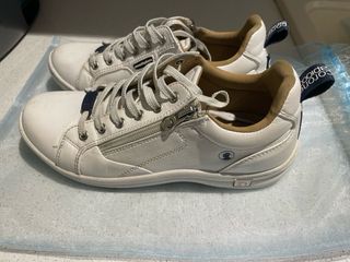 Zapatillas de tela con cordones