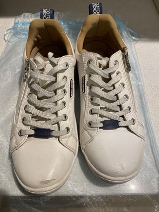 Zapatillas de tela con cordones