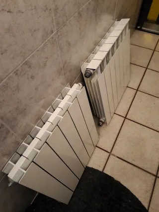 Radiadores de agua metálicos