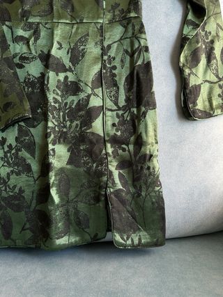 Vestido Zara verde cuello qipao estampado