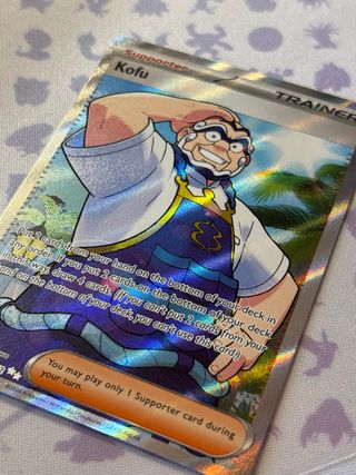 Kofu SCR 165/142 - Entrenador Pokémon