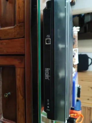 Controlador DJ Hercules Negro