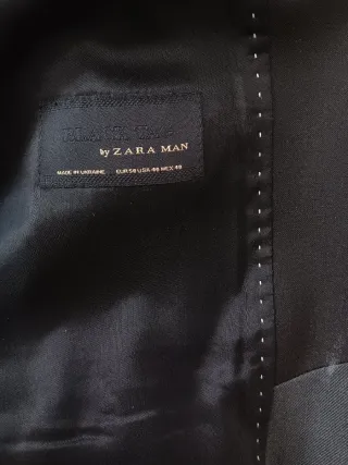 Blazer (hombre) de Zara.