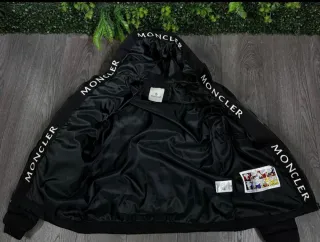 Chaquetón Moncler Negro