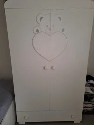 Culla, armadio e fasciatoio marca erbesi