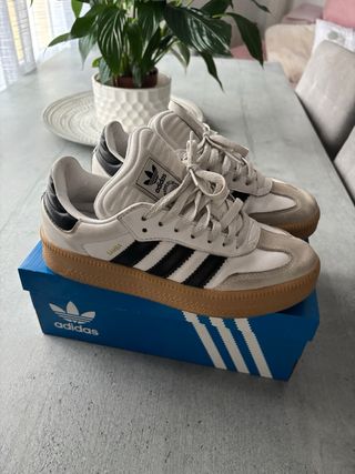 Adidas Bambas Beige y Blancas