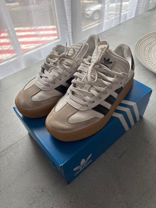 Adidas Bambas Beige y Blancas