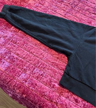 Chaqueta corta negra manga larga