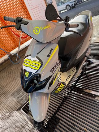 Yamaha Jog RR 49cc Scooter