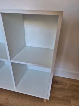 Mueble EKET Ikea NUEVO blanco con patas
