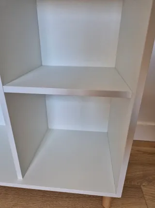 Mueble EKET Ikea NUEVO blanco con patas