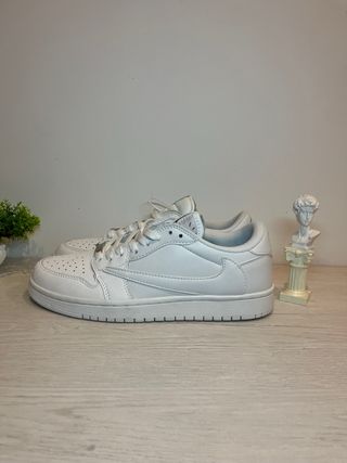 Nike Travis Scott Blancas