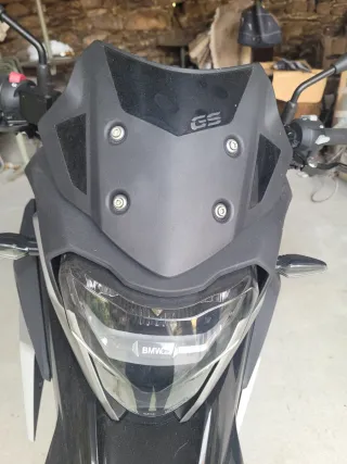 BMW G 310 GS - 1.040 km - Extras GIVI