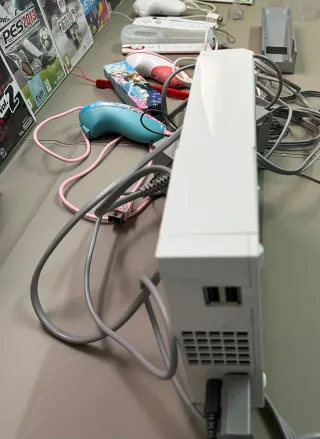 Nintendo Wii con juegos y accesorios