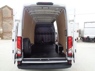 IVECO DAILY FURGON MEDIO 3.0 GASOLINA /GAS ECO