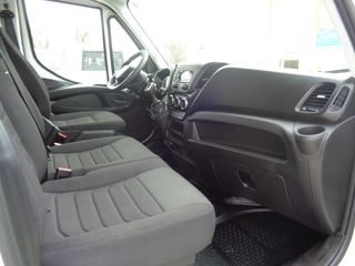 IVECO DAILY FURGON MEDIO 3.0 GASOLINA /GAS ECO