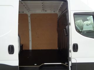 IVECO DAILY FURGON MEDIO 3.0 GASOLINA /GAS ECO