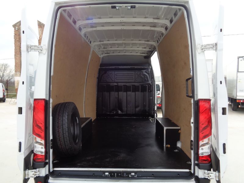 Iveco Daily 2022, foto 15