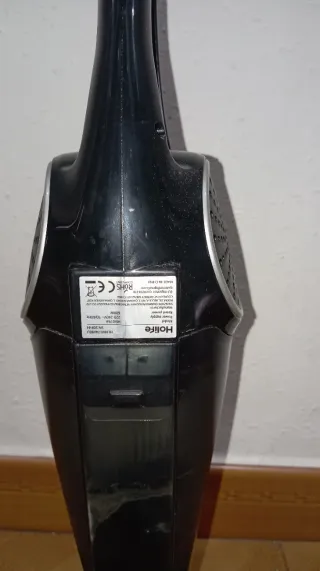 Aspiradora negra de mano