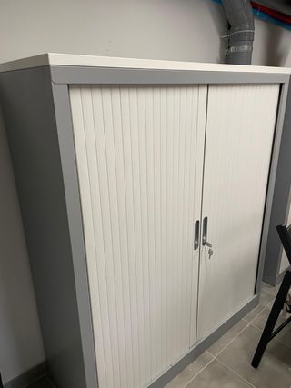 Muebles de oficina - Escritorios, books, mesas