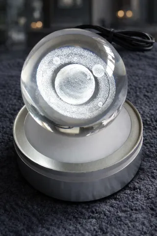 Bola de cristal con luz LED