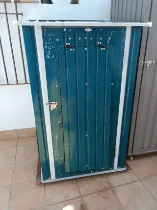 Caseta chapa para voladero pájaros