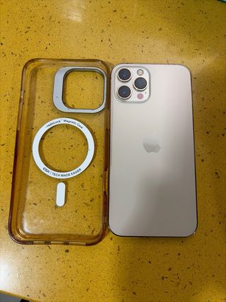 iPhone 12 Pro Max + Funda MagSafe