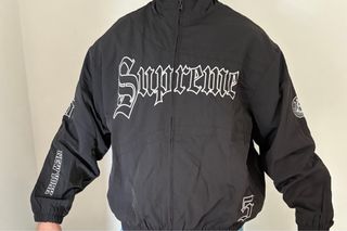 Chaqueta Supreme Negra
